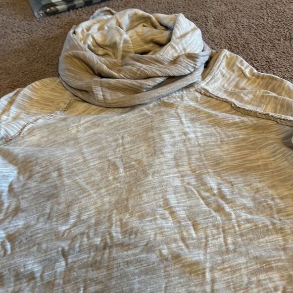 Free people beach cowl neck top os - Picture 5 of 6